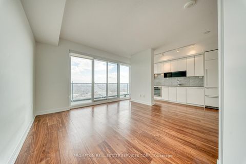 Photo 11 at 2801 - 117 McMahon Drive, Bayview Village, Toronto