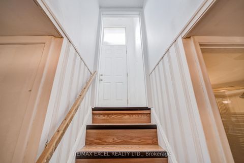 Photo 32 at 334 Moore Park Avenue, Newtonbrook West, Toronto