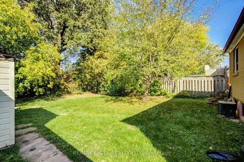 Photo 46 at 334 Moore Park Avenue, Newtonbrook West, Toronto