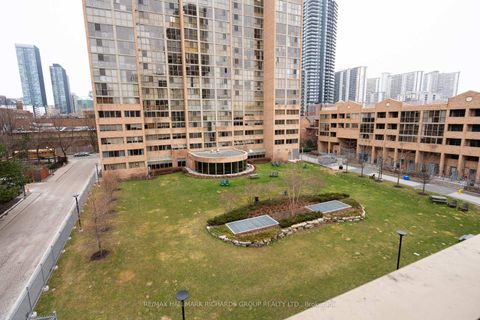 Photo 18 at 501 - 60 Homewood Avenue, South St. James Town, Toronto