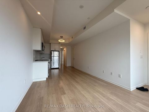 Photo 3 at 204 - 1130 Briar Hill Avenue, Belgravia, Toronto