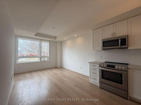 Photo 4 at 204 - 1130 Briar Hill Avenue, Belgravia, Toronto