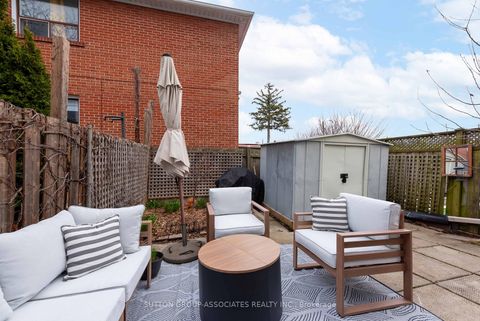 Photo 25 at 285 Harvie Avenue, Fairbank, Toronto