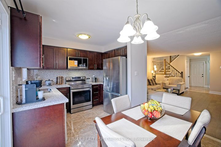 Photo 23 at 1066 Foxglove Place, East Credit, Mississauga