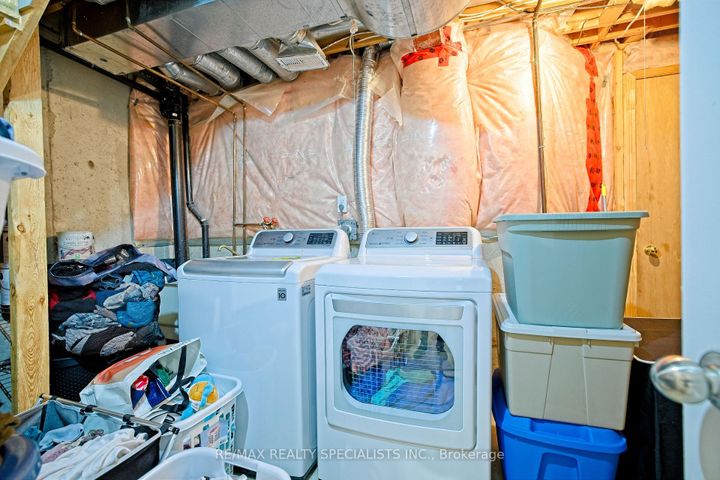 Photo 47 at 1066 Foxglove Place, East Credit, Mississauga