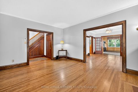 Photo 13 at 10 King Street Crescent, Weston, Toronto