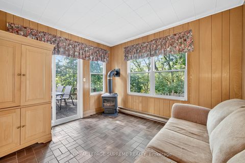 Photo 19 at 10 King Street Crescent, Weston, Toronto