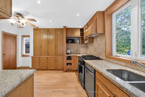 Photo 23 at 10 King Street Crescent, Weston, Toronto