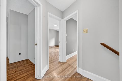 Photo 29 at 10 King Street Crescent, Weston, Toronto