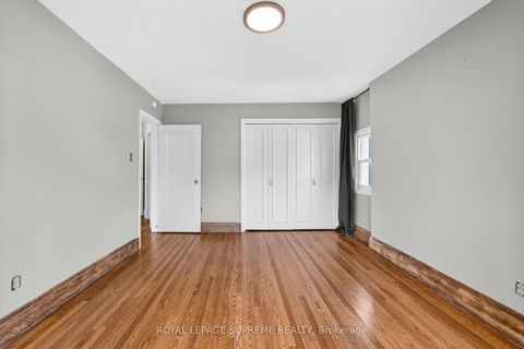 Photo 33 at 10 King Street Crescent, Weston, Toronto