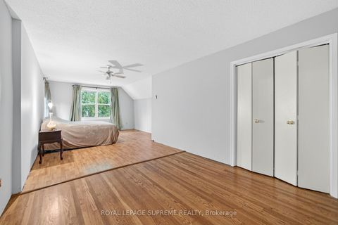 Photo 36 at 10 King Street Crescent, Weston, Toronto