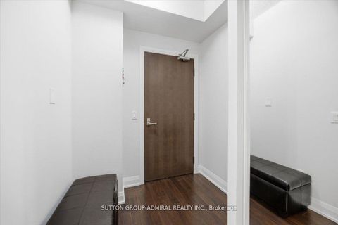 Photo 2 at 204 - 95 North Park Road, Beverley Glen, Vaughan