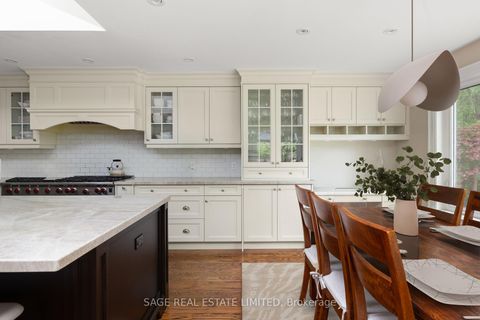 Photo 4 at 9 Canfield Place, Don Mills, Toronto