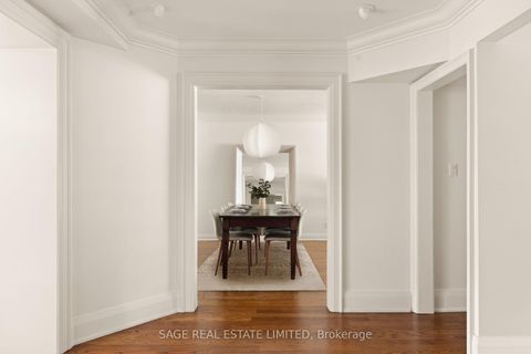 Photo 6 at 9 Canfield Place, Don Mills, Toronto