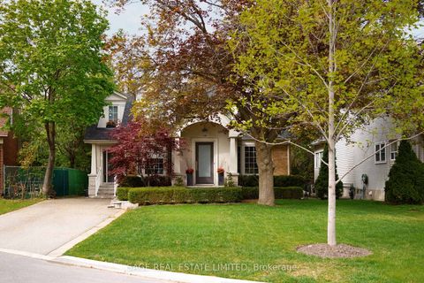 Photo 7 at 9 Canfield Place, Don Mills, Toronto