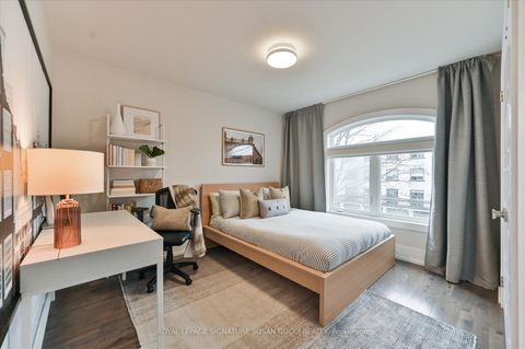 Photo 30 at 20 Warvet Crescent, Parkview, Toronto