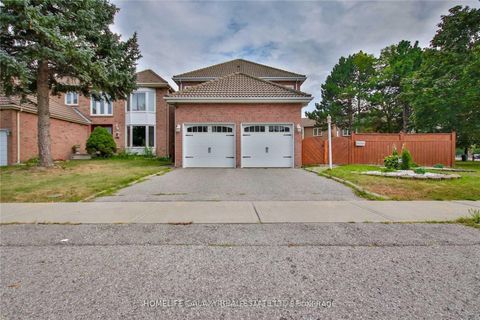 Photo 2 at 101 Tideswell Boulevard, Rouge E11, Toronto