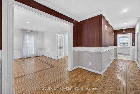 Photo 2 at 37 Wilket Road, York Mills, Toronto