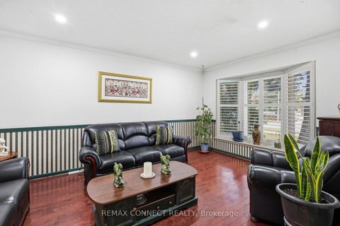 Photo 7 at 140 Placentia Boulevard, Agincourt North, Toronto