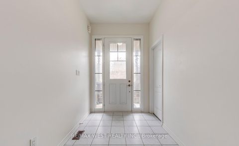 Photo 2 at 286 Danny Wheeler Boulevard, Keswick North, Georgina