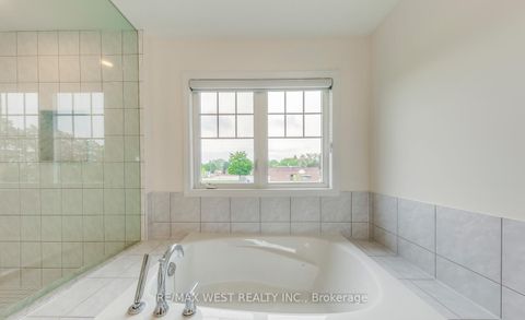 Photo 39 at 286 Danny Wheeler Boulevard, Keswick North, Georgina