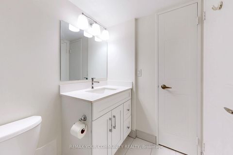 Photo 25 at 319 - 32 Clarissa Drive, Harding, Richmond Hill