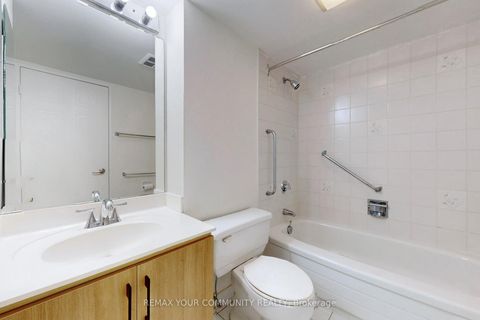 Photo 30 at 319 - 32 Clarissa Drive, Harding, Richmond Hill