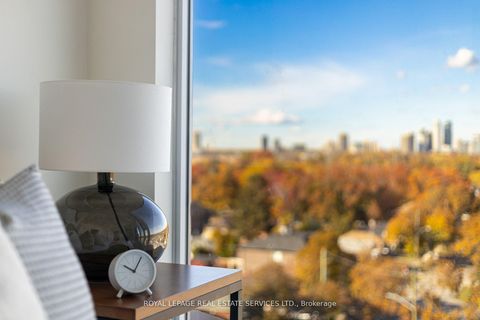 Photo 24 at 720 - 859 The Queensway, Queensway, Toronto