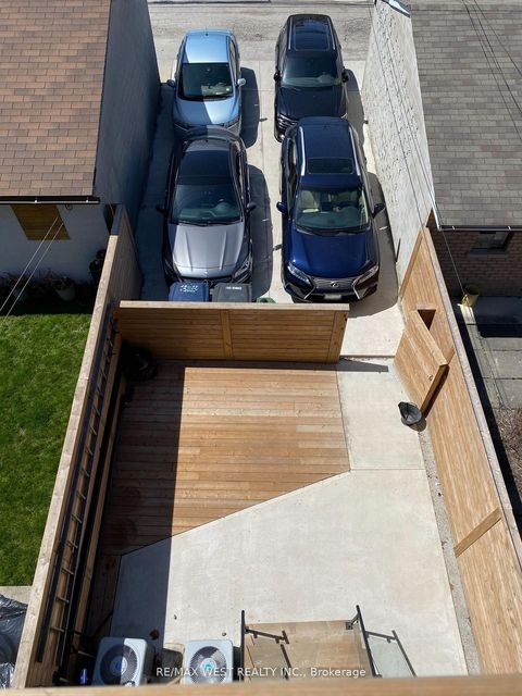 Photo 33 at 734 Shaw Street, Little Italy, Toronto