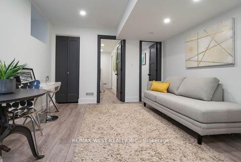 Photo 37 at 734 Shaw Street, Little Italy, Toronto