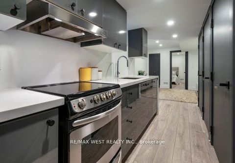 Photo 39 at 734 Shaw Street, Little Italy, Toronto