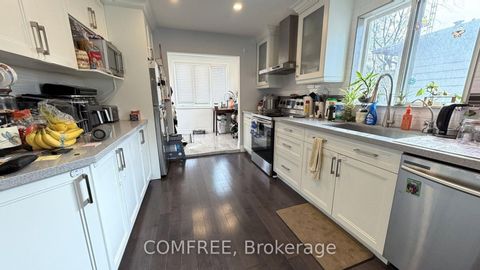 Photo 4 at 89 Seventeenth Street, New Toronto, Toronto