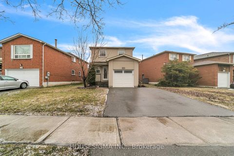 Photo 1 at 353 Brownridge Drive, Brownridge, Vaughan