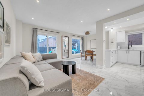 Photo 12 at 353 Brownridge Drive, Brownridge, Vaughan