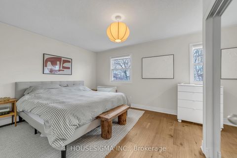 Photo 25 at 353 Brownridge Drive, Brownridge, Vaughan