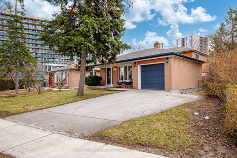 Photo 34 at 57 Bledlow Manor Drive, Guildwood, Toronto