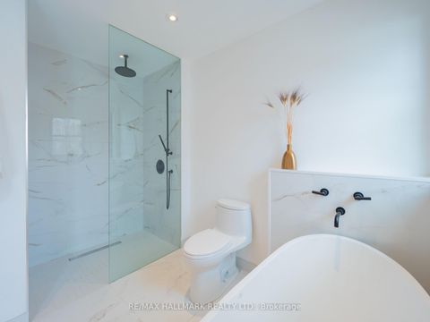 Photo 28 at 192 Withrow Avenue, North Riverdale, Toronto