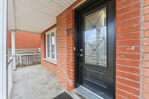 Photo 3 at 37 Rivendell Trail, Rouge E11, Toronto