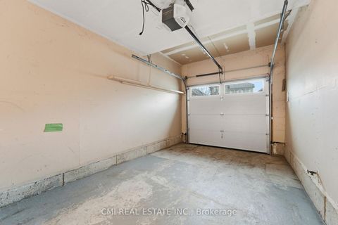 Photo 10 at 37 Rivendell Trail, Rouge E11, Toronto