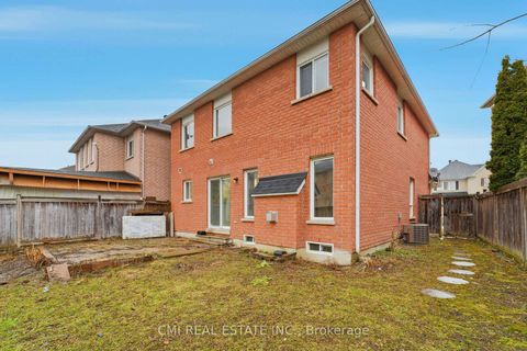 Photo 12 at 37 Rivendell Trail, Rouge E11, Toronto