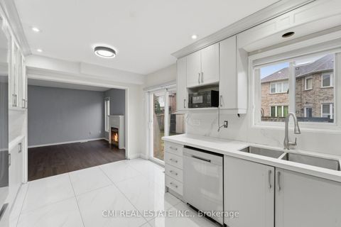 Photo 25 at 37 Rivendell Trail, Rouge E11, Toronto