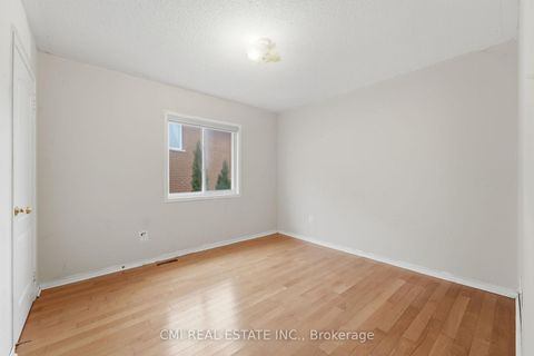 Photo 35 at 37 Rivendell Trail, Rouge E11, Toronto