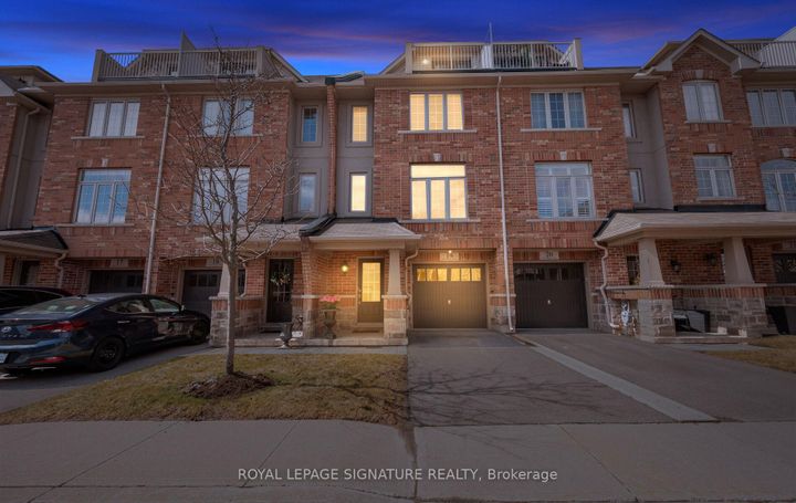 Photo 1 at 19 - 5988 Turney Drive, Streetsville, Mississauga
