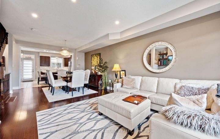 Photo 9 at 19 - 5988 Turney Drive, Streetsville, Mississauga