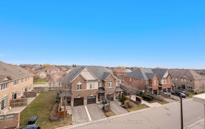 Photo 38 at 19 - 5988 Turney Drive, Streetsville, Mississauga