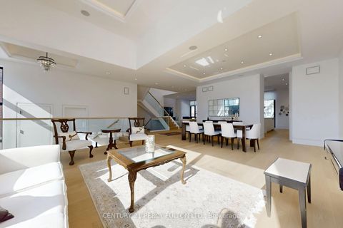 Photo 10 at 128 Anndale Drive, Willowdale East, Toronto