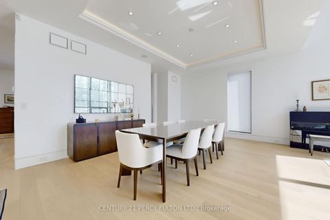 Photo 14 at 128 Anndale Drive, Willowdale East, Toronto