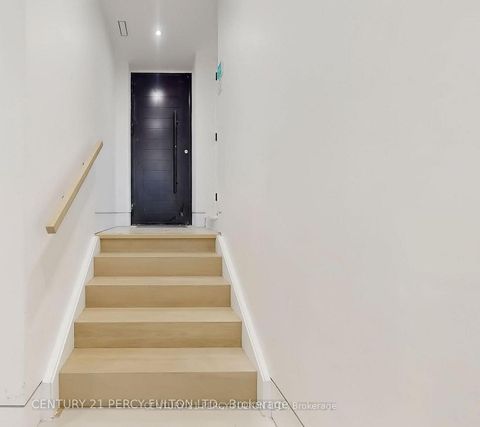 Photo 47 at 128 Anndale Drive, Willowdale East, Toronto