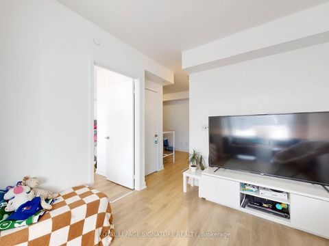 Photo 6 at 602 - 2033 Kennedy Road, Malvern West, Toronto