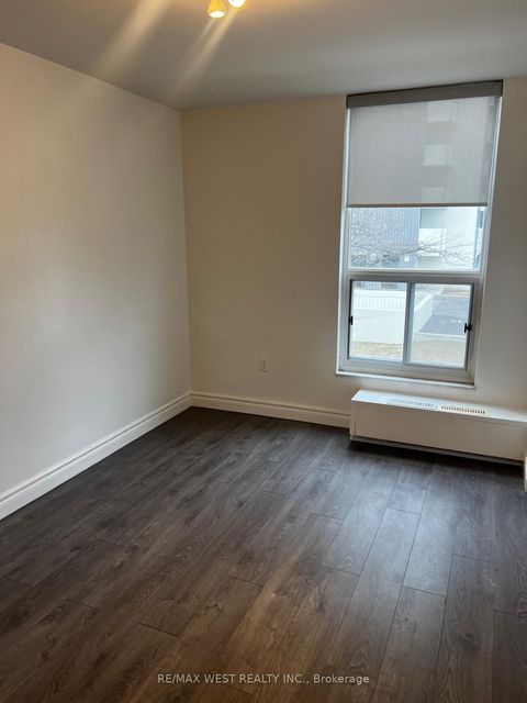 Photo 19 at 202 - 130 Neptune Drive, Lawrence, Toronto